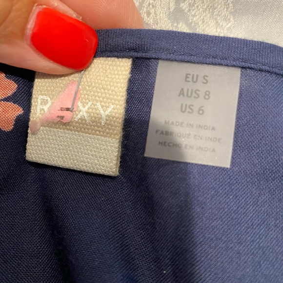 Navy blue Roxy floral wrap dress with pockets - Picture 3 of 3